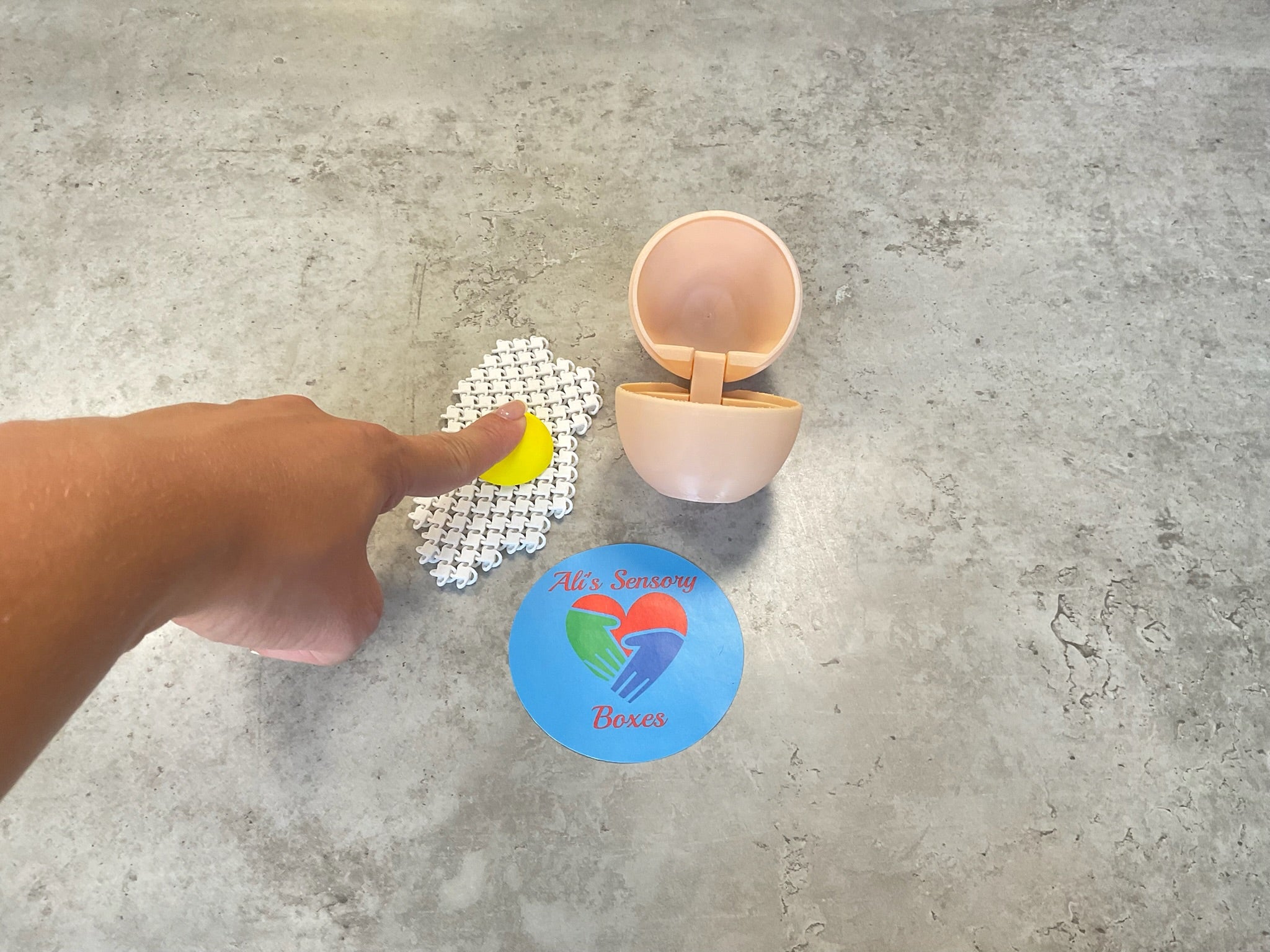 3D Printed Fried Egg Clicker
