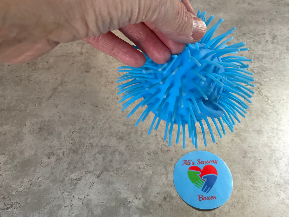Light Up Jigggly Batwheels Ball