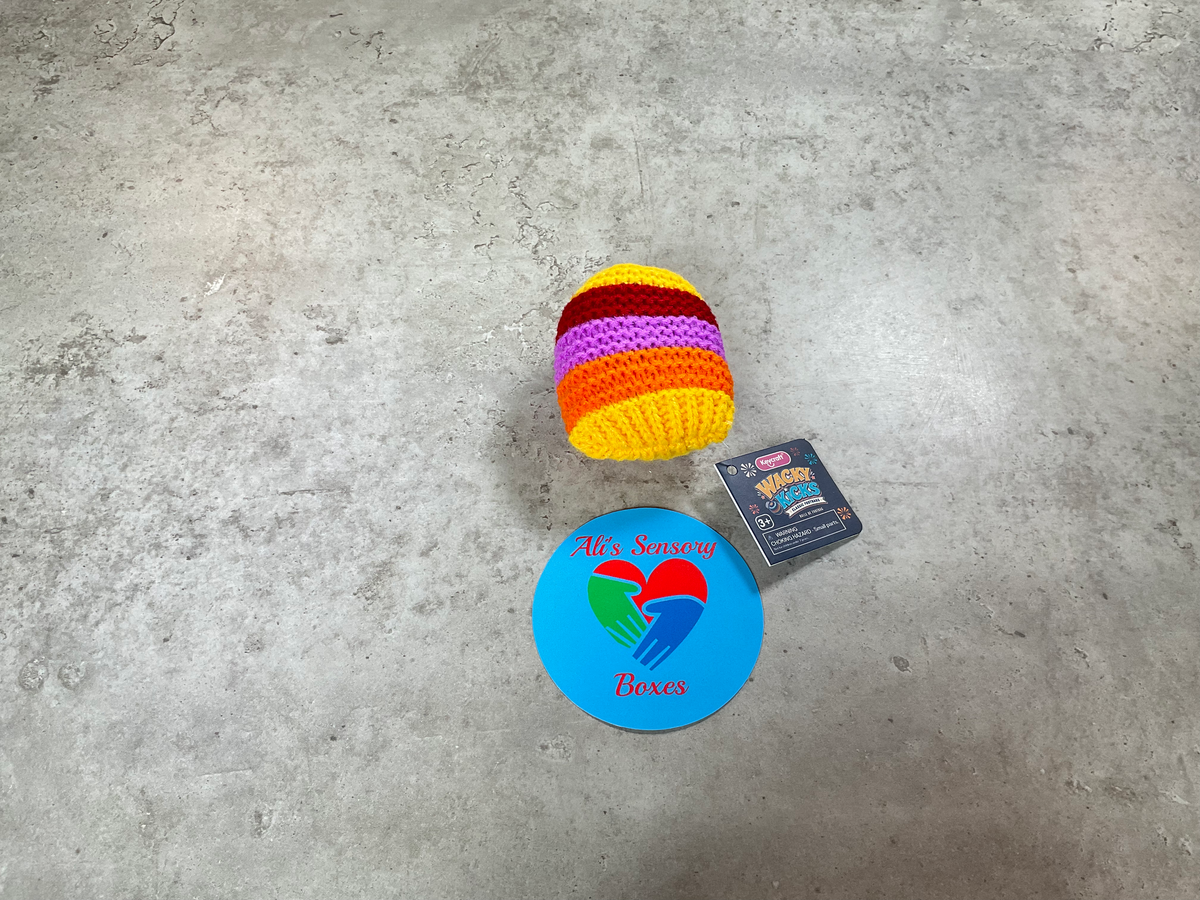 Knitted Crunch Ball