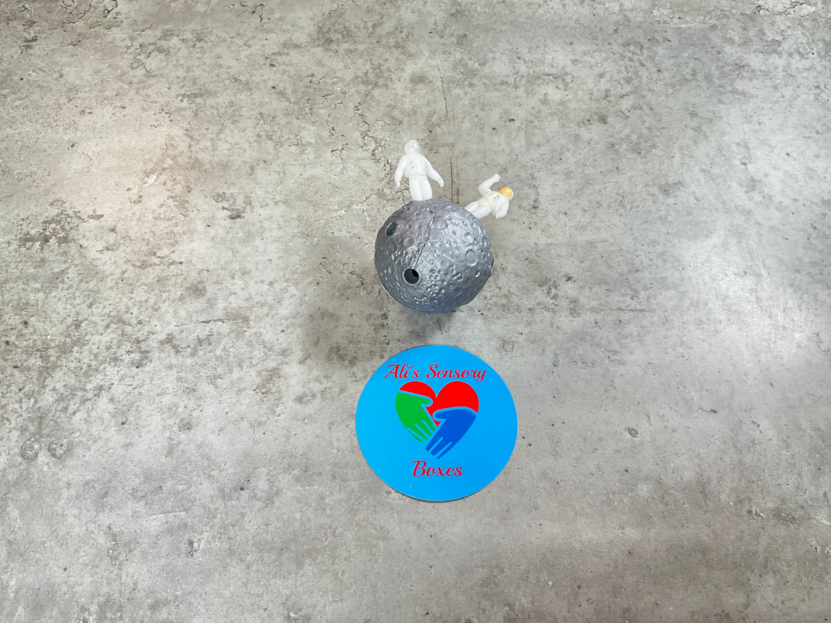 Stretchy Astronaut and Moon