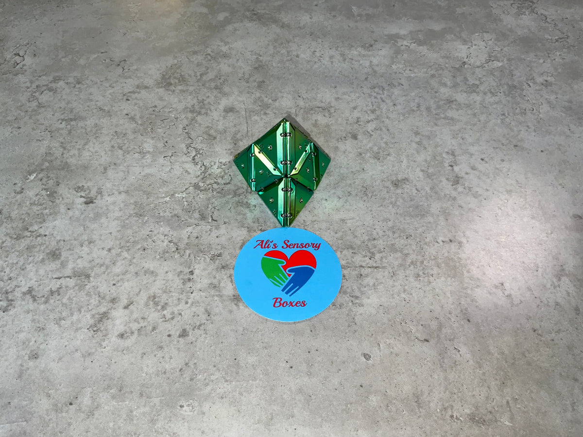 SPEKS Geode Magnetic Fidget Pyramid