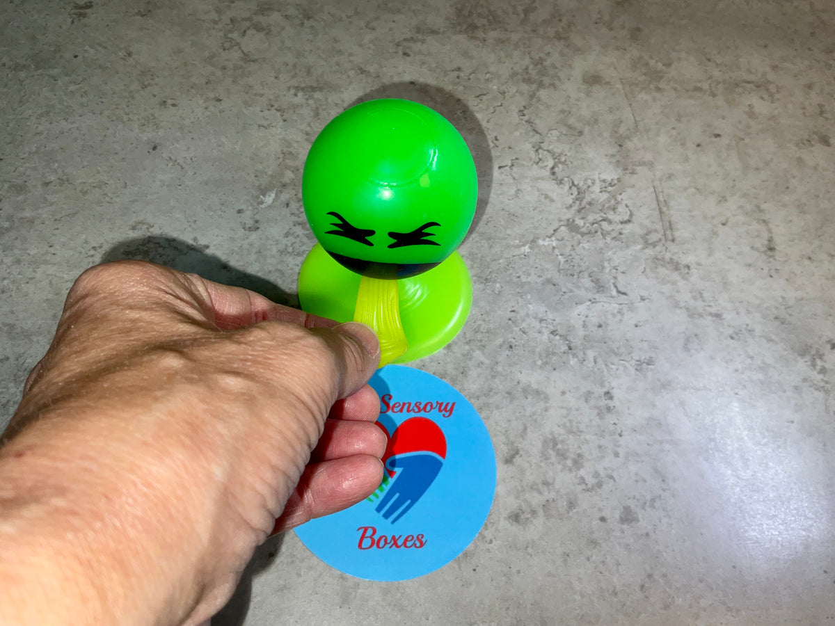Light Up Wobble Head