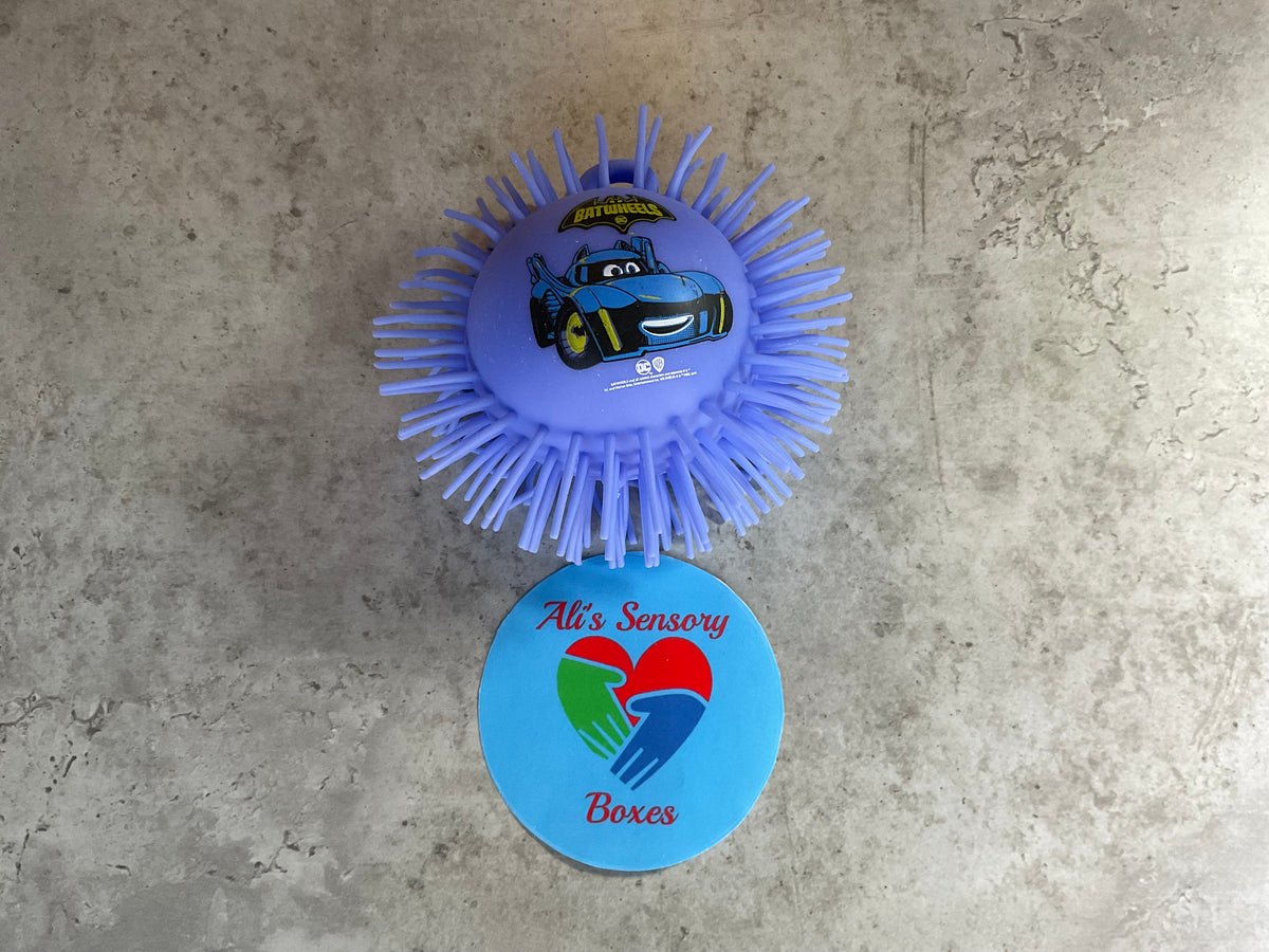 Light Up Jigggly Batwheels Ball
